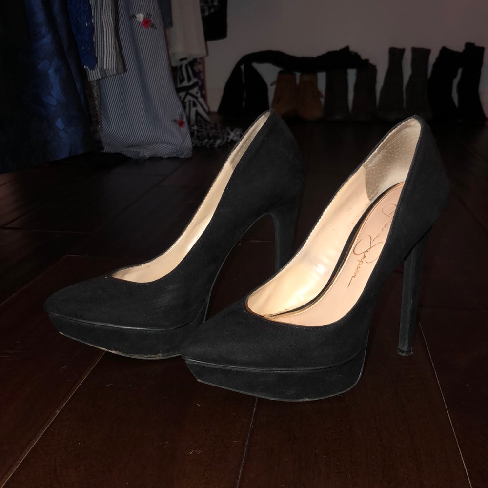 Jessica Simpson Black pumps